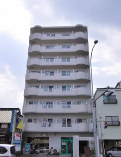 ホワイトシャトー小林【6D号室】の外観