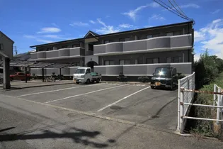 ラシューレ森田の画像