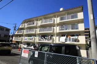 ニック道後【401号室】の外観