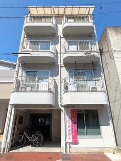 HOUSE K【201号室】の外観