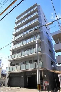 アーバン本町【702号室】の外観