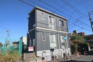 アヴェニールの画像