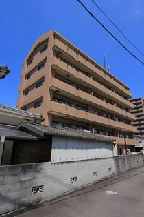 フェニックス松末【302号室】の外観