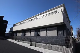 クレア デ ルネの画像