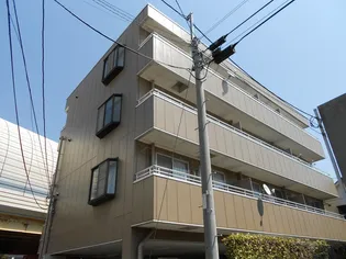 オークストーエイ【301号室】の外観