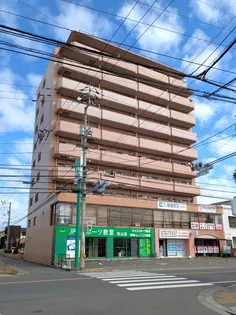 ファミール空港通の画像