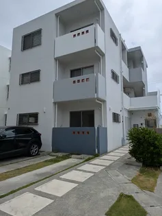 沖縄県那覇市首里赤平町2丁目【マンション】の外観