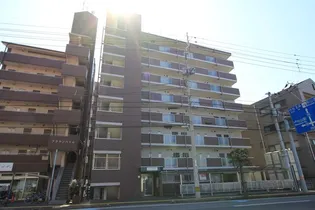 Mayfair center square【105号室】の外観