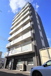 STRATOCASTER市駅西の画像