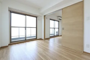 Mayfair ASODA square【605号室】の居間