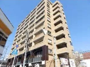 ラ・クール泉【3階】の外観