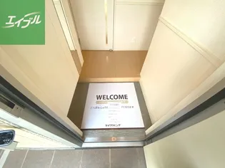 コーポルポ【1階】の玄関