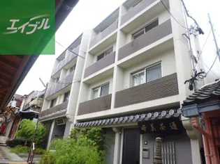 アミティ館内二番館【4階】の外観