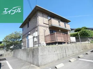 椎ノ木館【2階】の外観