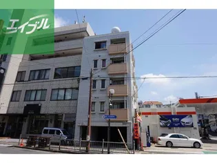 カリーナクアトロピアニ【501号室】の外観