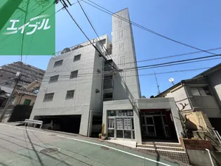 ロイヤルハイツ福山【3階】の外観