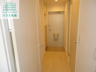 カサフェンテ【1階】の玄関