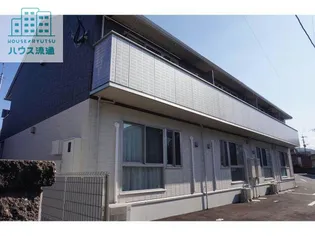 A STEP【2階】の外観