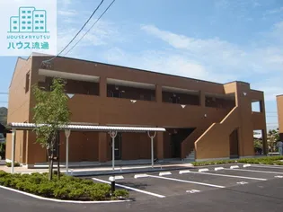 ロイヤルヒル岩松Ⅰ【1階】の外観