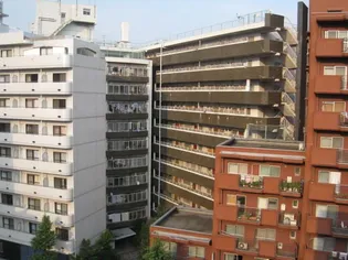 サードリハイツ本館の画像