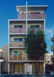 ラティエラ祐天寺【1階】の外観