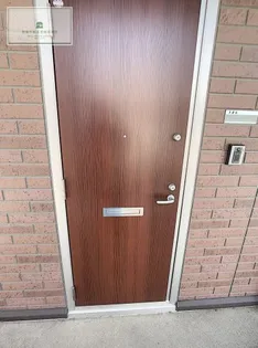 カンティレバー【205号室】の玄関