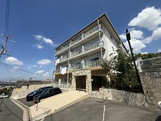 枚岡グリーンヒルズ【2階】の外観