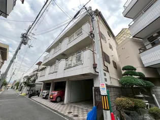 ファースト小阪【301号室】の外観