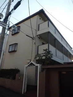 SEVEN HITU【2階】の外観