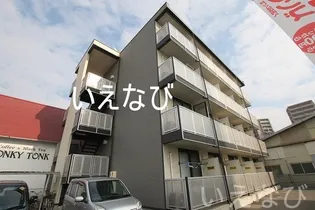 岡山県岡山市北区西古松西町【マンション】の外観