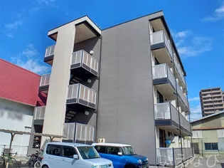 岡山県岡山市北区西古松西町【マンション】の外観