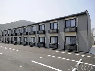 岡山県備前市伊部【アパート】の外観