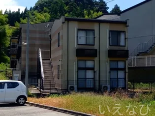 岡山県高梁市奥万田町【アパート】の外観