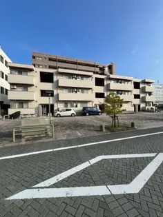 ジュネス東静岡【2階】の外観
