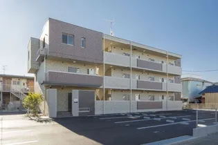 ルシェリア【3階】の外観