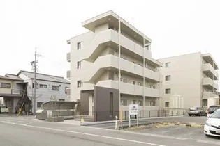 ファミーユの画像