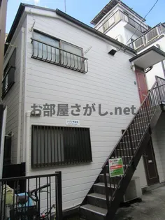 東京都新宿区袋町【アパート】の外観