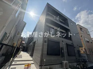 Ma Cachette【3階】の外観