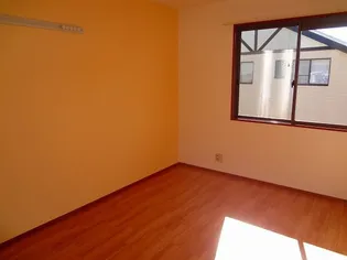 COMODO楠B【2階】の寝室