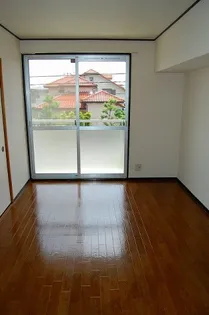 ル・クレール【1階】の居間