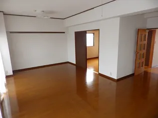 ファクタービル【3C号室】の居間