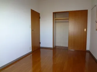 Comfort大井手【201号室】の寝室