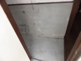 ルフラン室山【1号室】の玄関