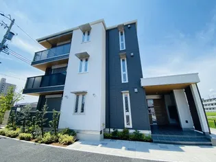 ラ ヴィ クレールカルチェの画像