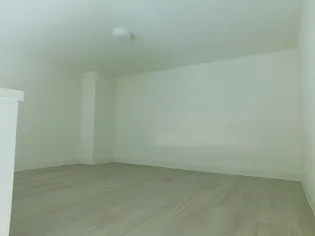 REAL BLOSSOMⅡ芝田【1階】の居間