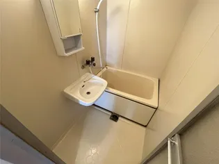 プレジール前山【2階】の風呂