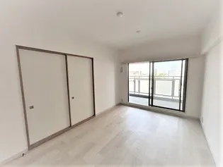 ステイツ四日市【6階】の居間