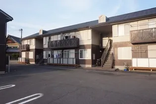 ドミール城山の画像