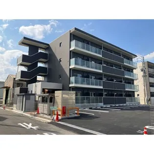 フィオレティーナ四日市【2階】の外観