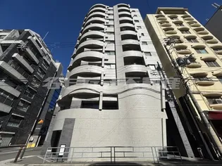 シーズ本町・南【2階】の外観